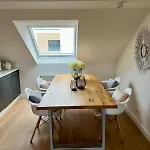 Living In Ohligs Dachgeschoss 4 Personen Lejlighed