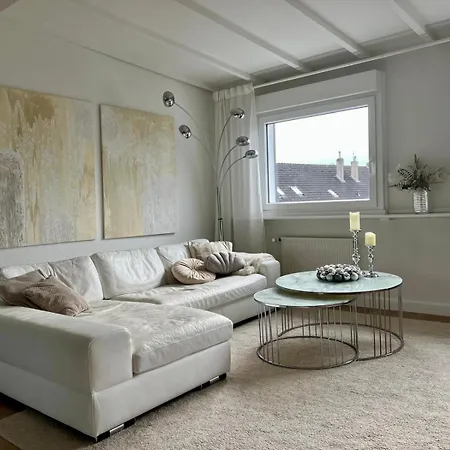 Appartement Living In Ohligs Dachgeschoss 4 Personen *