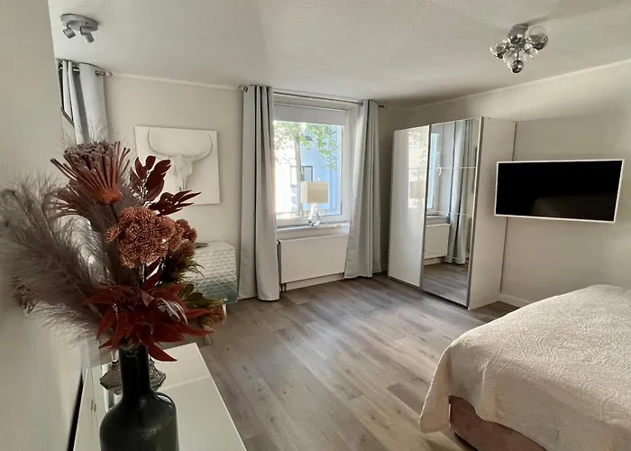 Appartement Living In Ohligs Dachgeschoss 4 Personen *