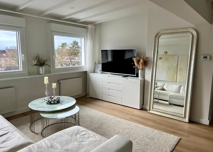 Appartement Living In Ohligs Dachgeschoss 4 Personen Solingen